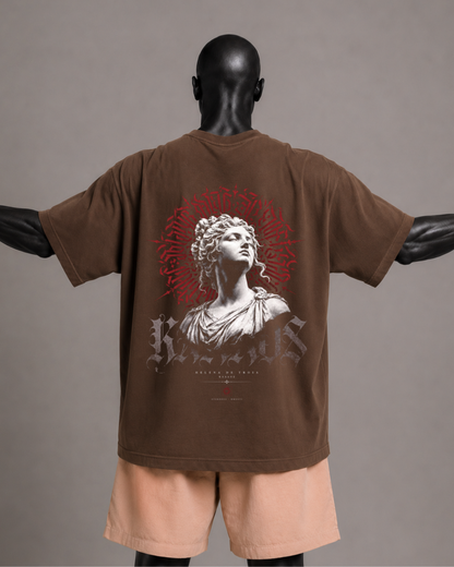 Camiseta oversized masculina Helena de Troia ΚΑΛΛΟΣ — vista de frente