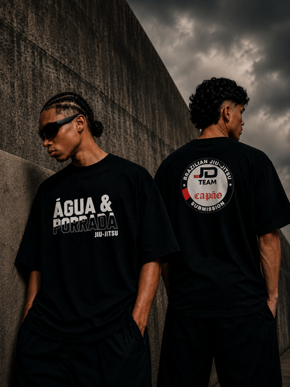 Camiseta oversized masculina Agua e Porrada Adulto — vista de costas