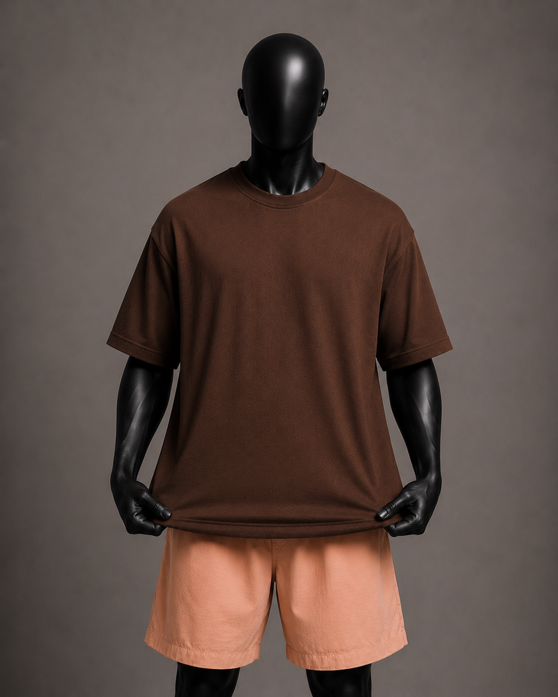 Camiseta oversized masculina Básica Marrom — vista de frente
