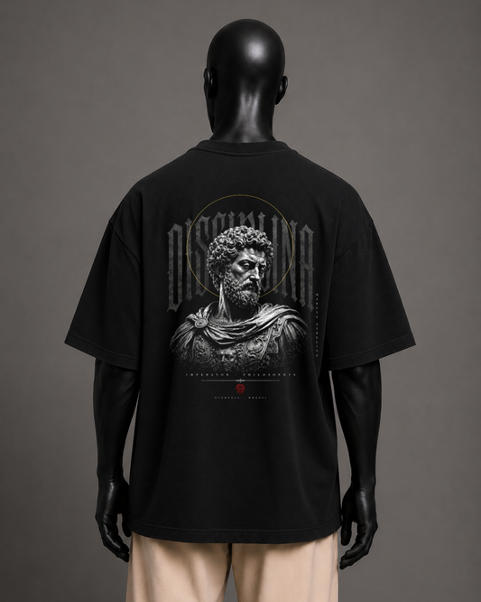 Camiseta oversized masculina Marco Aurélio DISCIPLINA — vista de costas